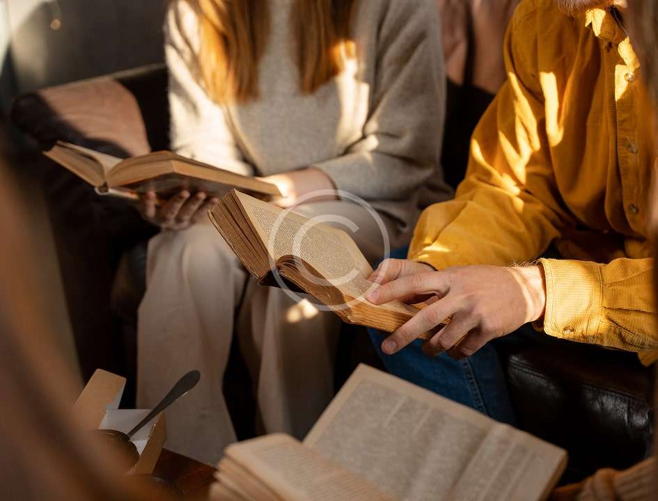 custom-img-002-copyright